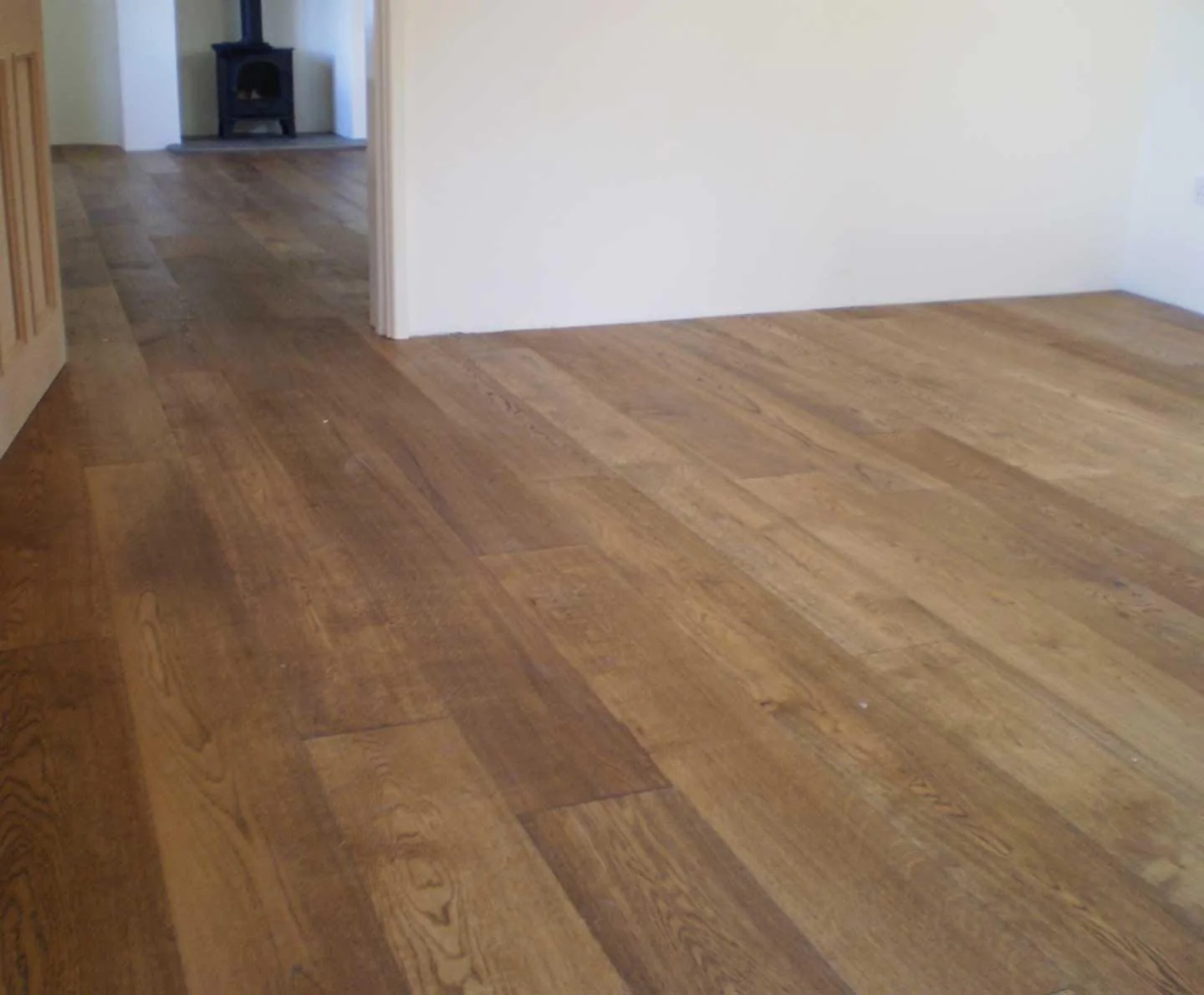 E124T | Light Brushed Fumed Oak Flooring UV Oiled Finish