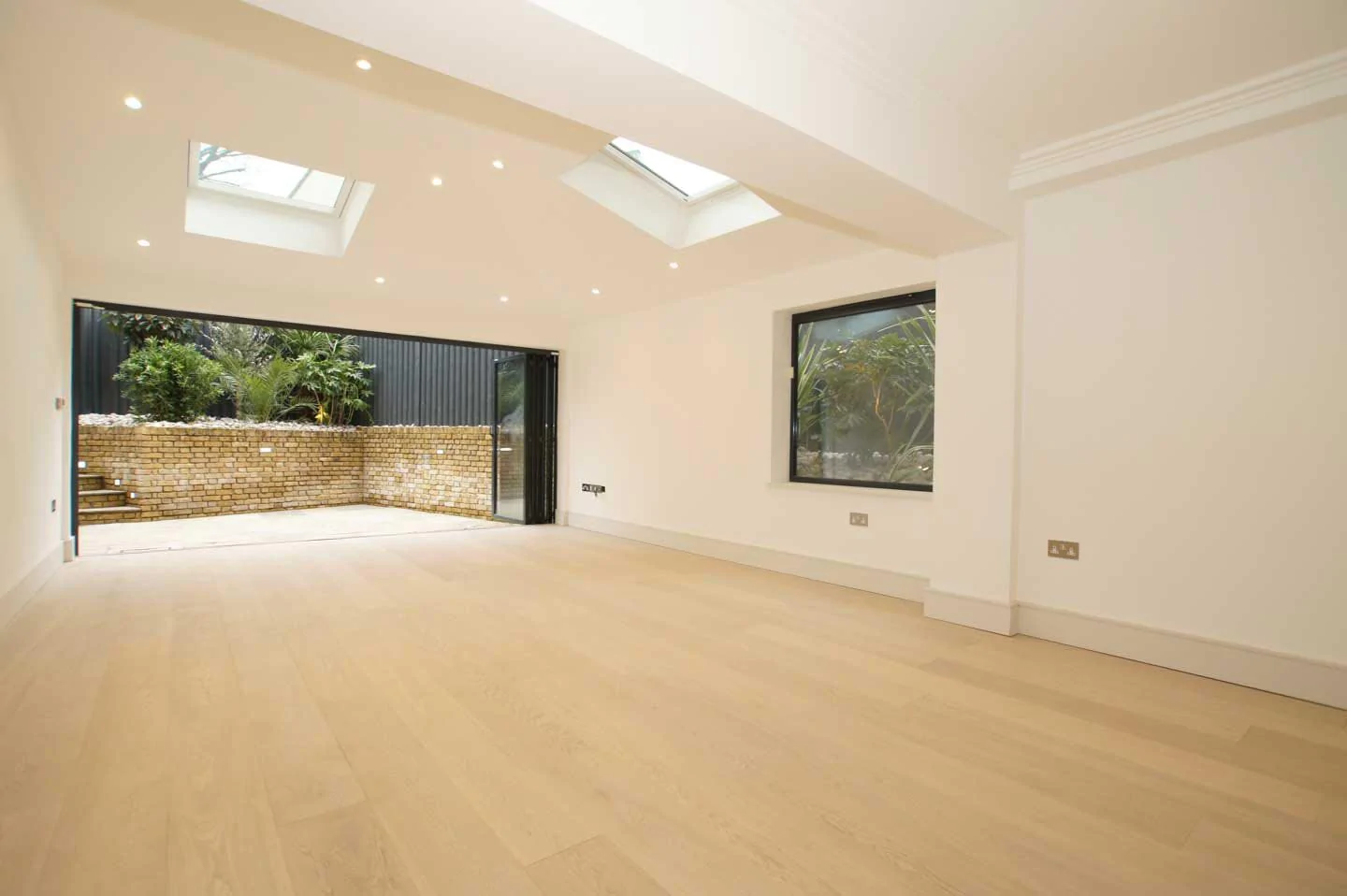 Select Grade White Coloured Oak Flooring Lacquered Finish