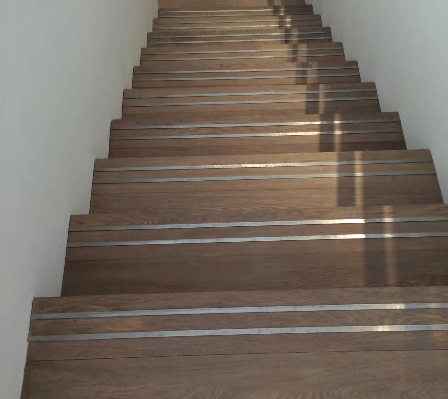Select Grade Lightly Fumed Oak Flooring Raw Timber Oil Finish | E210