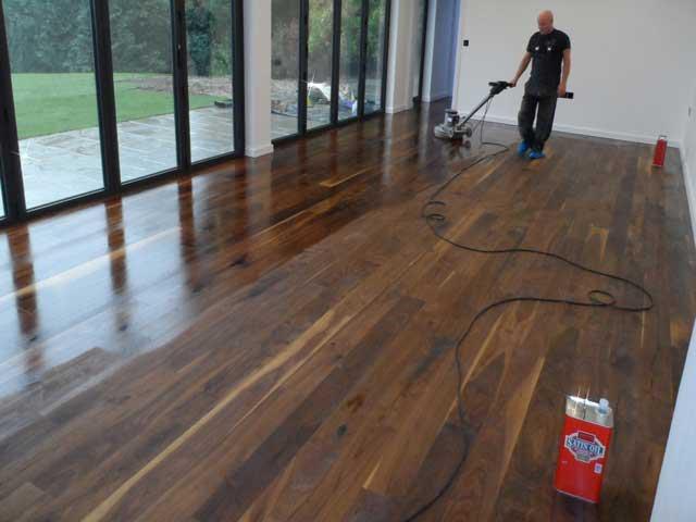 Enhancing Oiled Walnut Flooring