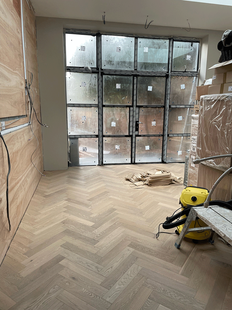 Smooth Nature Grey UV Oiled Oak Herringbone Parquet