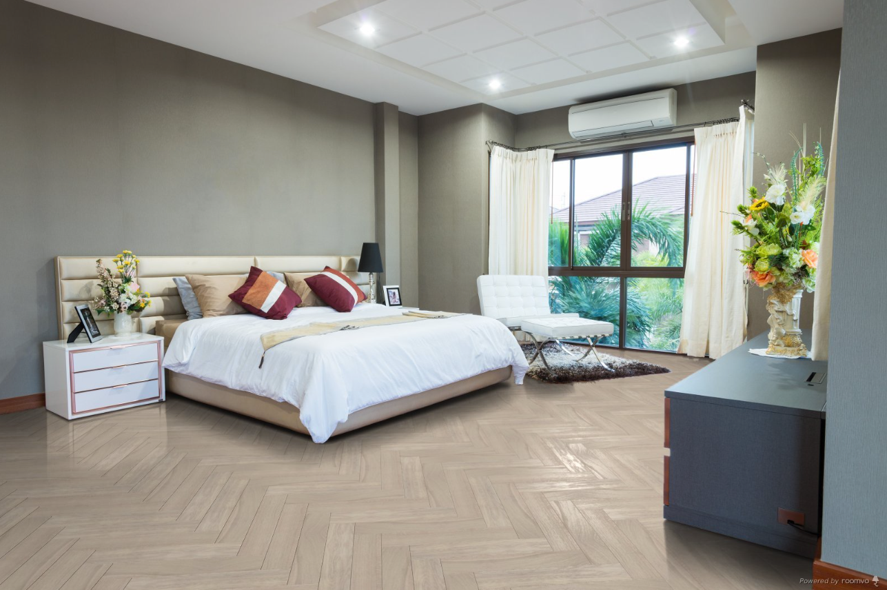 Smooth Snow UV Oiled Oak Herringbone Parquet