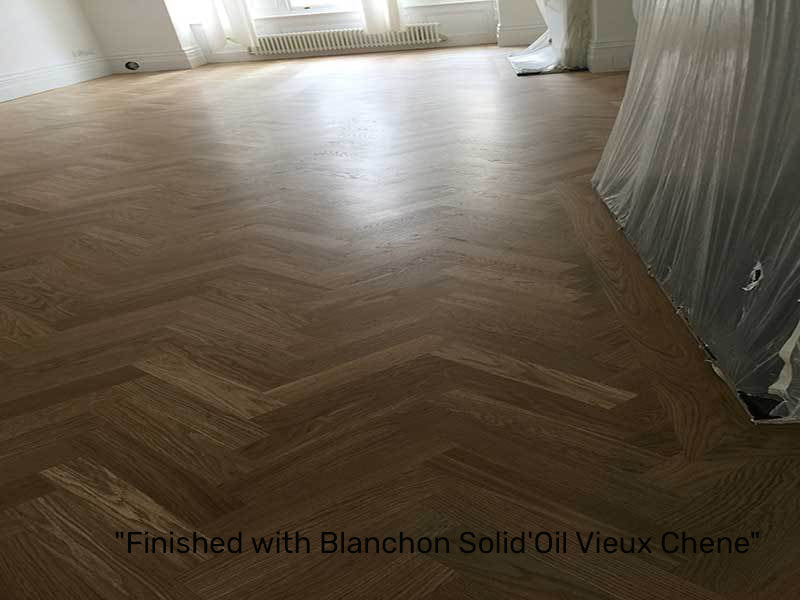 Natural Unfinished Oak Herringbone Parquet