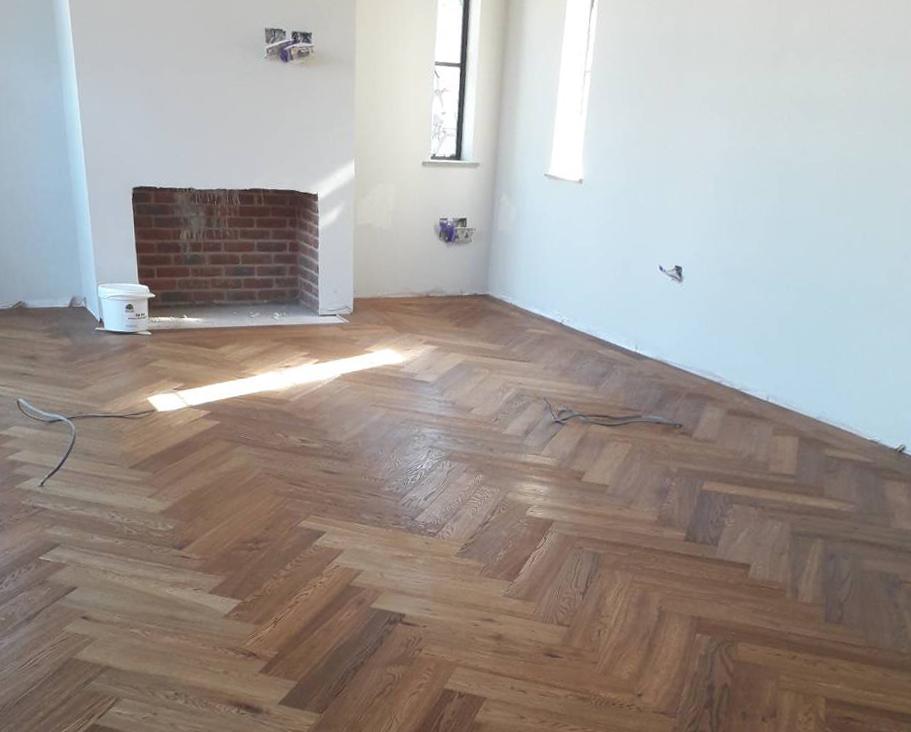 Double Brushed Fumed UV Oiled Honeyed Oak Herringbone Parquet