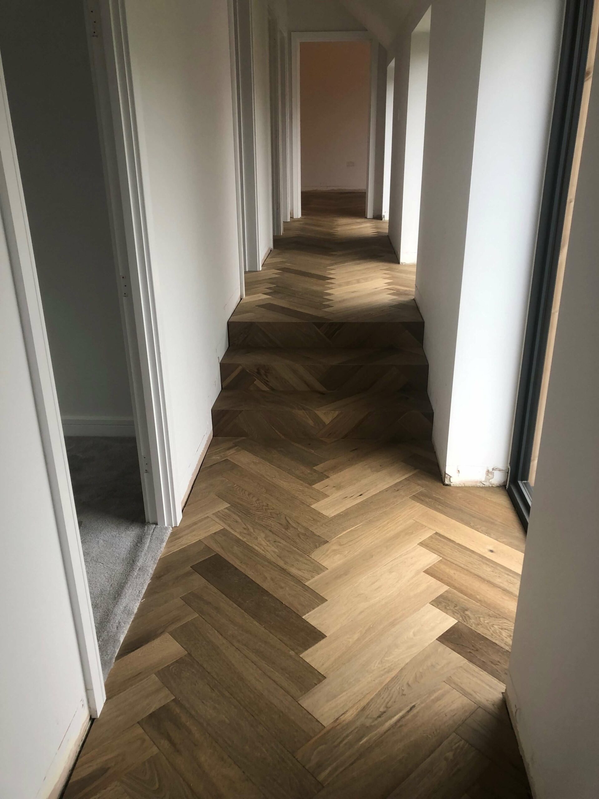 Double Brushed Fumed UV Oiled Grey Toned Oak Herringbone Parquet