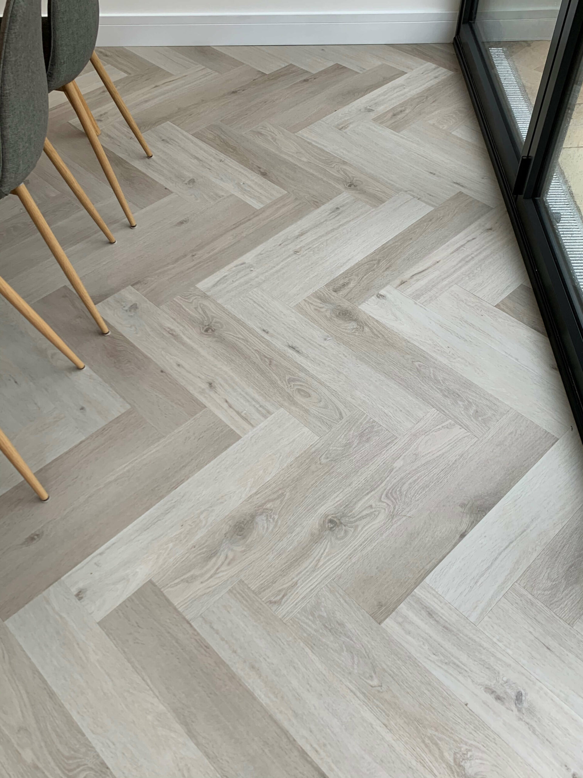 White Washed Oak Impervia Herringbone Parquet