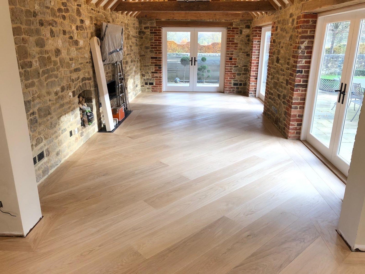 Lightly Brushed Light Natural UV Oiled Rustic Oak Flooring