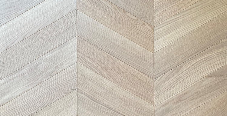 Light Natural UV Oiled Oak Chevron Parquet Flooring