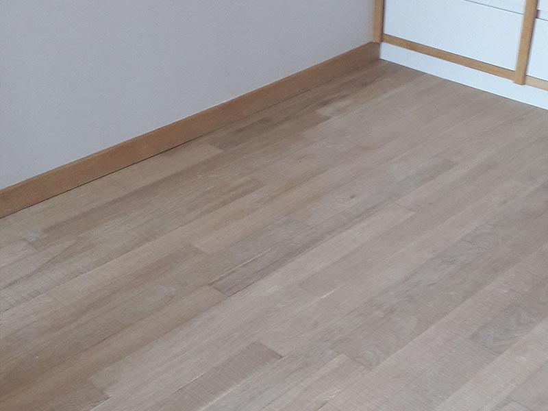 Narrow Band Sawn UV Oiled Light Oak Flooring