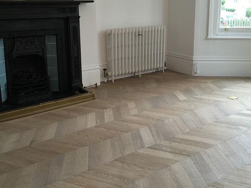 Antique Fawn Hard Wax Oiled Oak Chevron Parquet