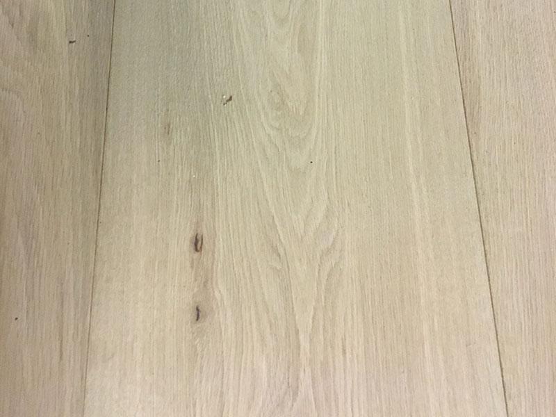 Lightly Brushed Light Natural UV Oiled Prime American Oak Flooring