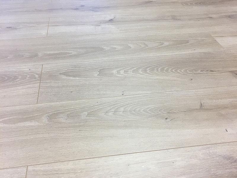 Fumed White Driftwood Fusion Laminate Flooring with AC4 wear layer