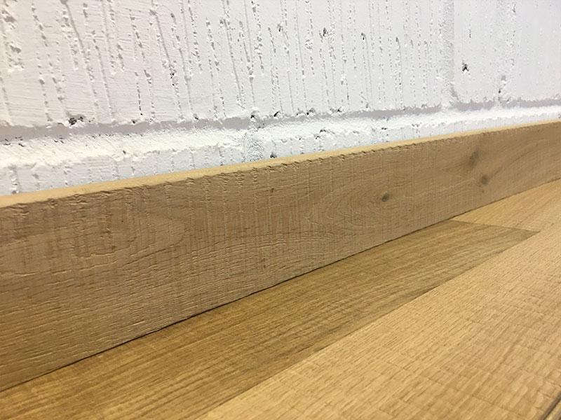 Band Sawn UV Oiled Light Oak Skirting Board