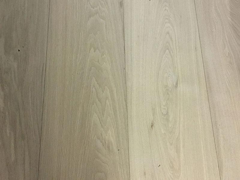 Lightly Brushed Light Natural UV Oiled Prime American Oak Flooring