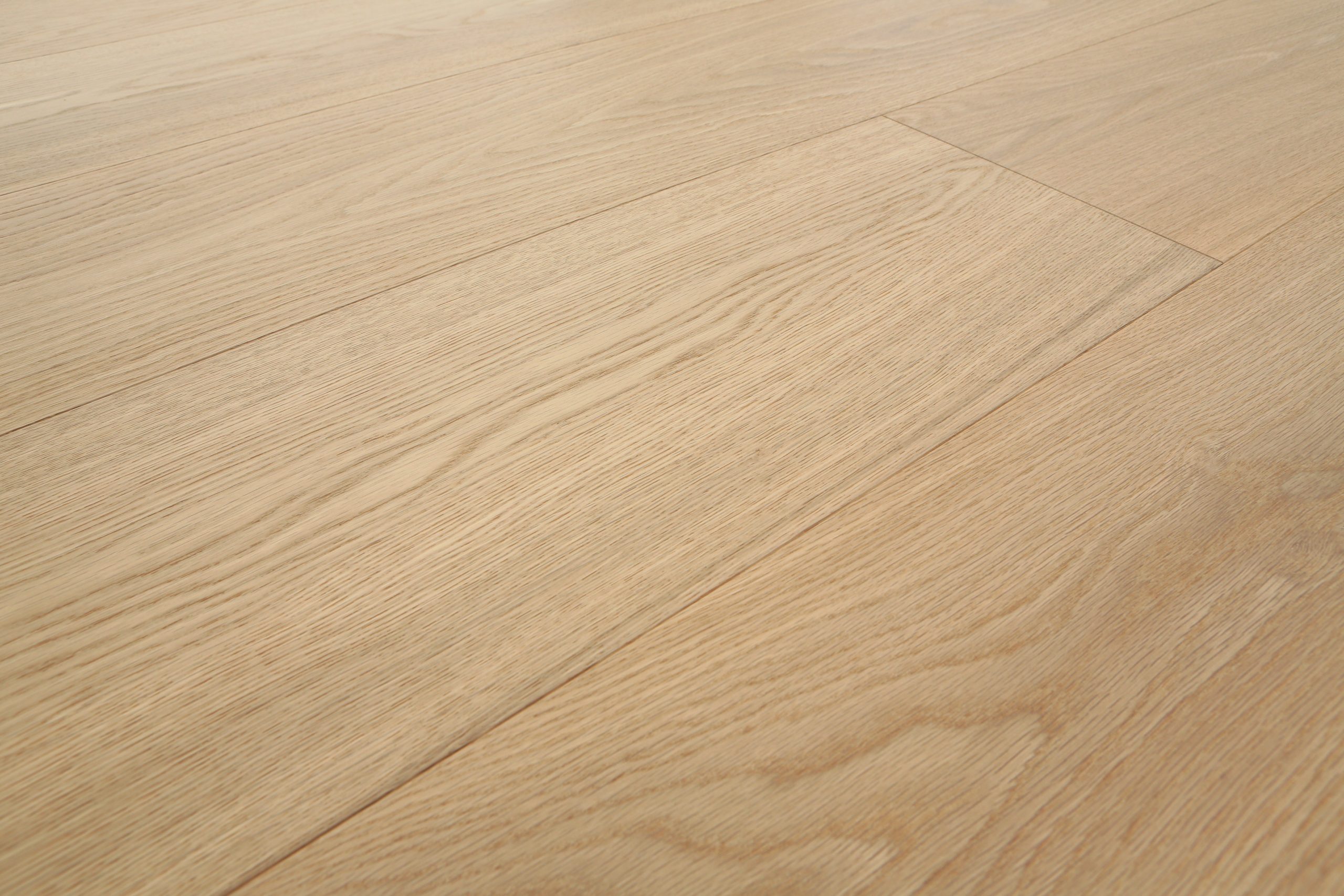 Light Brushed Raw Timber Oak UV Cured Finish