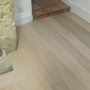 Narrow oak Flooring