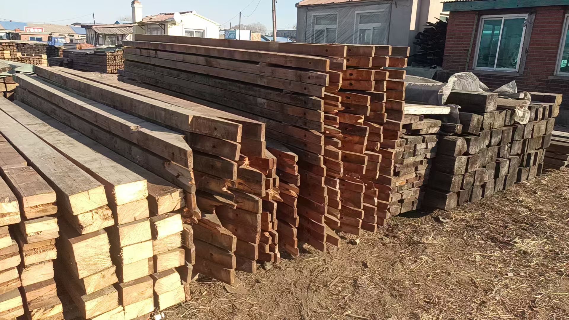 Reclaimed Wood Planks